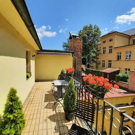 Antik Hotel 4*