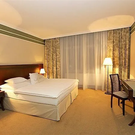 Hotel Antik