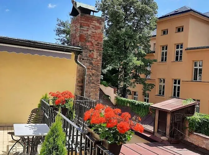 Antik Hotel 4*