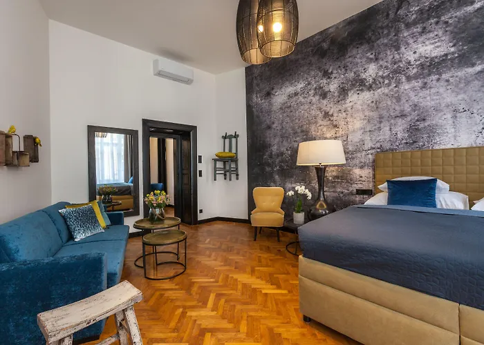Hotel Antik
